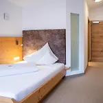 Koehle 4* Serfaus