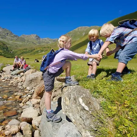 & Garni Koehle Inklusive Super Sommer Card 2025 Hotel Serfaus