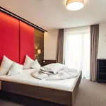 Koehle 4*